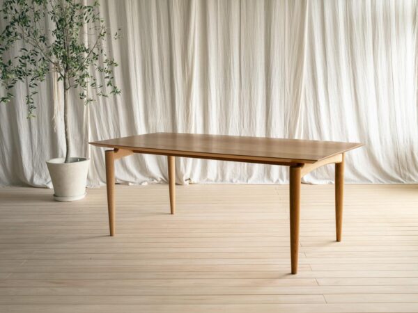 Ibis table
